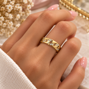 Bague Dorée Tressée Éclat