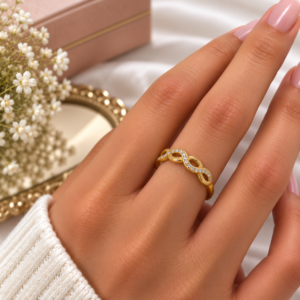 Bague Infini Dorée avec Zircons