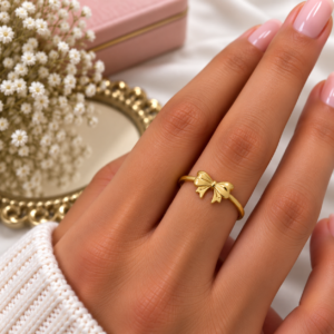 Bague Nœud Doré Élégante