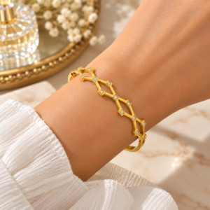 Bracelet jonc doré géométrique à zircons