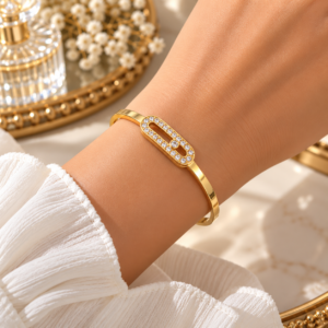 Bracelet jonc doré à zircons – Design ovale