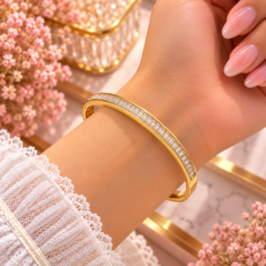 Bracelet Jonc Doré à Zircons Baguette